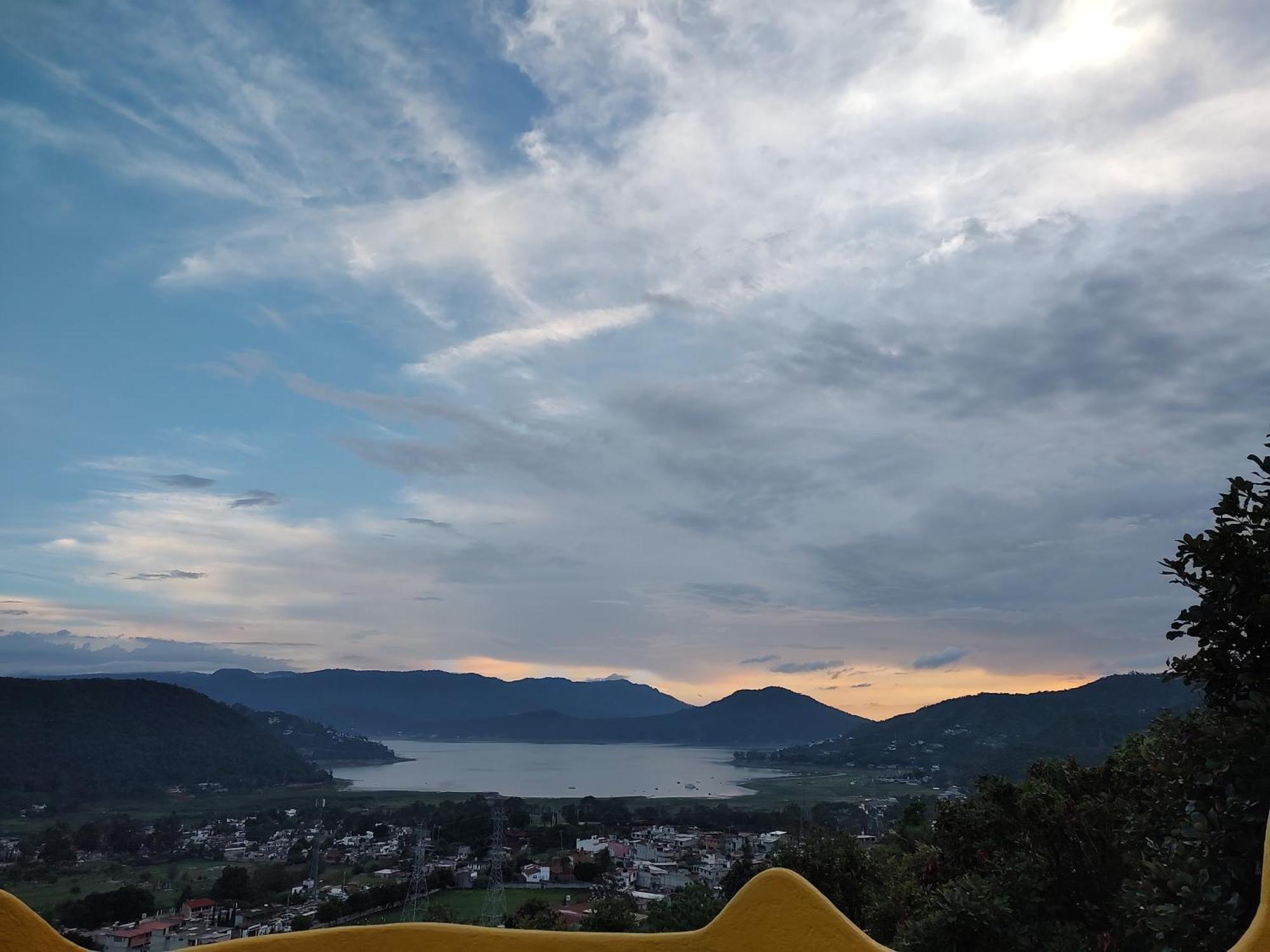 El Encinal De Las Flores Valle de Bravo Exteriör bild